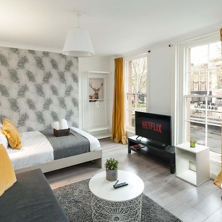 Private Double Room Shared Bathroom Near City Centre Лондон Экстерьер фото