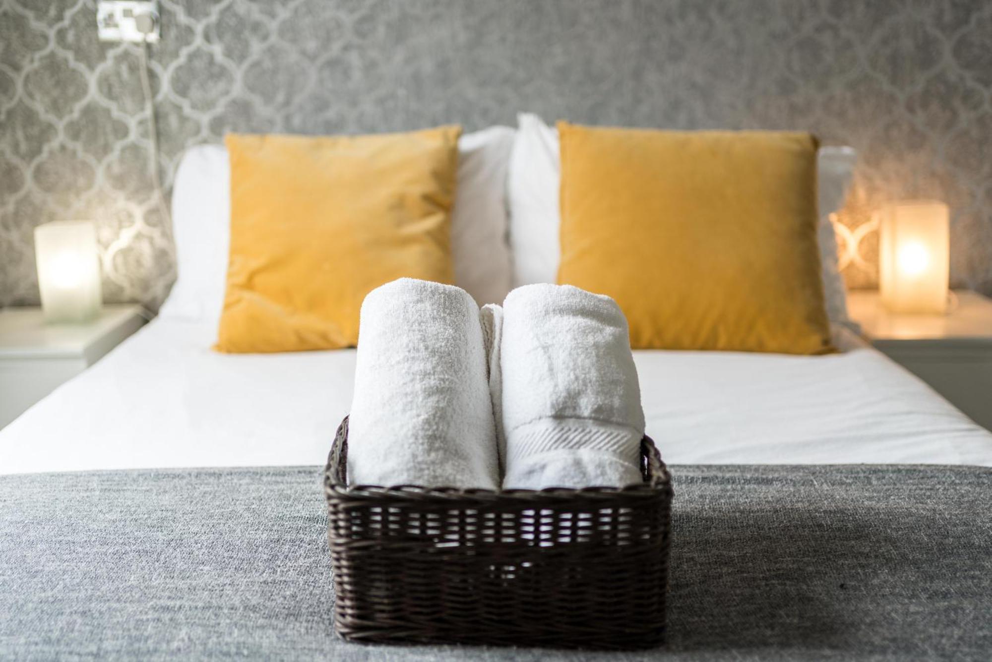 Private Double Room Shared Bathroom Near City Centre Лондон Экстерьер фото