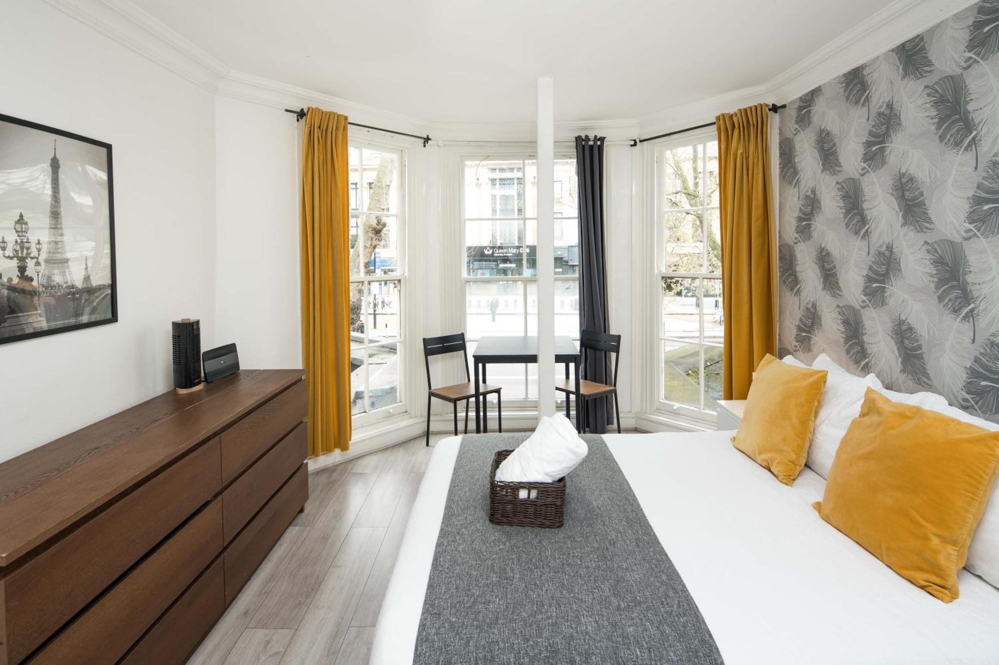 Private Double Room Shared Bathroom Near City Centre Лондон Экстерьер фото