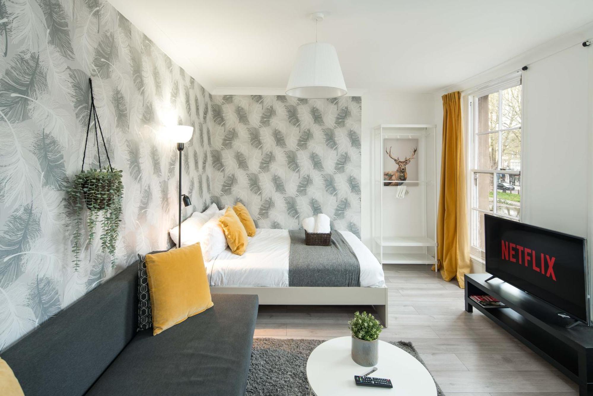 Private Double Room Shared Bathroom Near City Centre Лондон Экстерьер фото